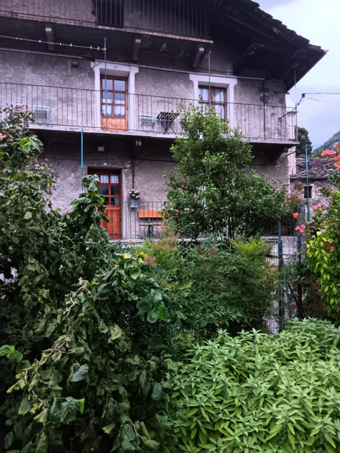 La Casa Antica Bed & Breakfast Pont-Saint-Martin Dış mekan fotoğraf